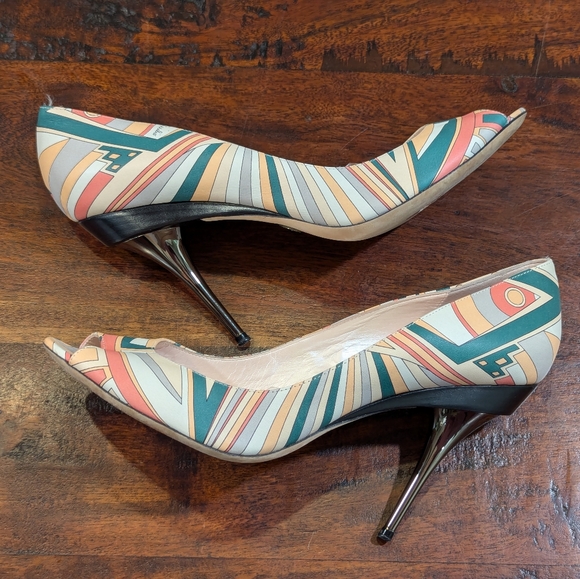 Rare Emilio Pucci leather pumps Peep Toe Art Deco Size 40 Signature Pattern - Picture 13 of 13